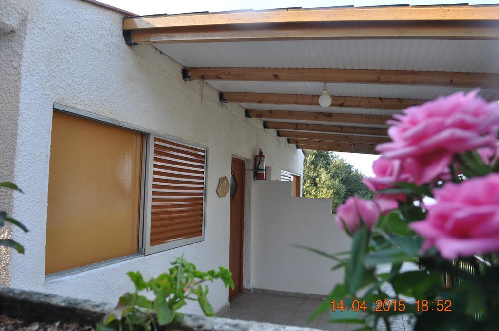 Rogakia Village Est. 1983 Zóla Quarto foto